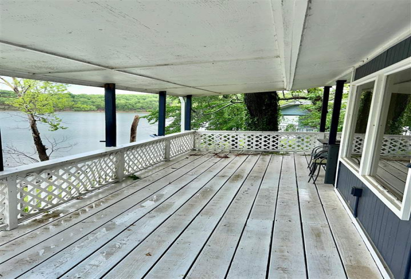 2 Bedrooms Bedrooms, ,2 BathroomsBathrooms,Residential,Single Family,Hendryx Point,1,131956