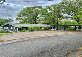 2 Bedrooms Bedrooms, ,2 BathroomsBathrooms,Residential,Single Family,Hendryx Point,1,131956