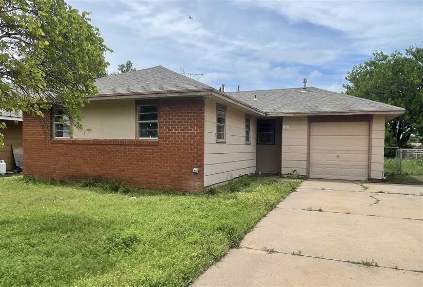 3 Bedrooms Bedrooms, ,1 BathroomBathrooms,Residential,Single Family,Glenwood,1,131958