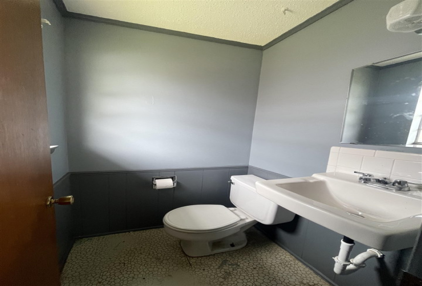 3 Bedrooms Bedrooms, ,1 BathroomBathrooms,Residential,Single Family,Glenwood,1,131958