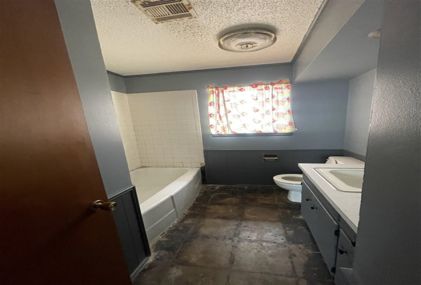 3 Bedrooms Bedrooms, ,1 BathroomBathrooms,Residential,Single Family,Glenwood,1,131958