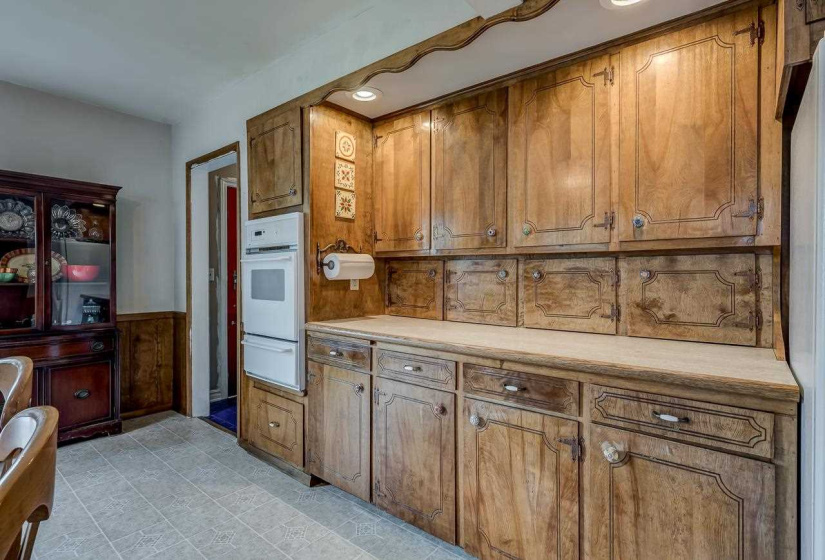 4 Bedrooms Bedrooms, ,2 BathroomsBathrooms,Residential,Single Family,Jackson,2,131965