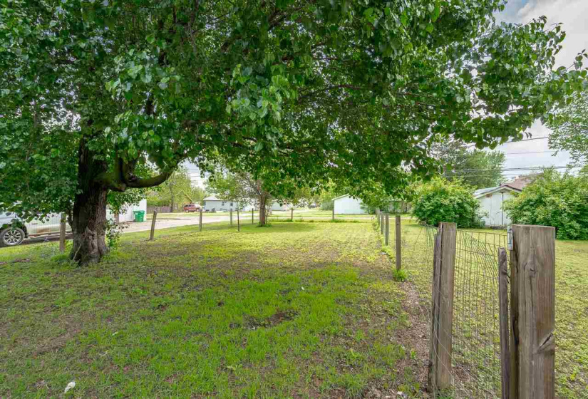 4 Bedrooms Bedrooms, ,2 BathroomsBathrooms,Residential,Single Family,Jackson,2,131965