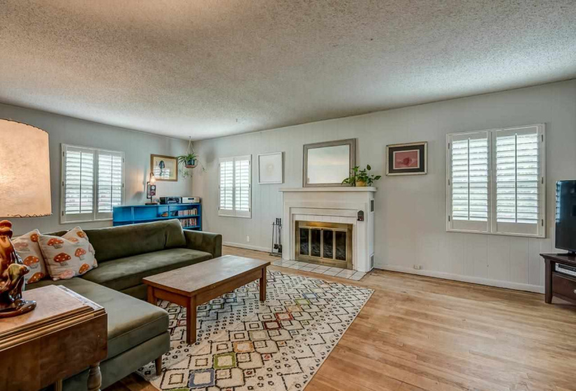 4 Bedrooms Bedrooms, ,2 BathroomsBathrooms,Residential,Single Family,Jackson,2,131965