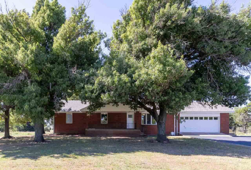 5 Bedrooms Bedrooms, ,3 BathroomsBathrooms,Residential,Single Family,Perkins,2,131966