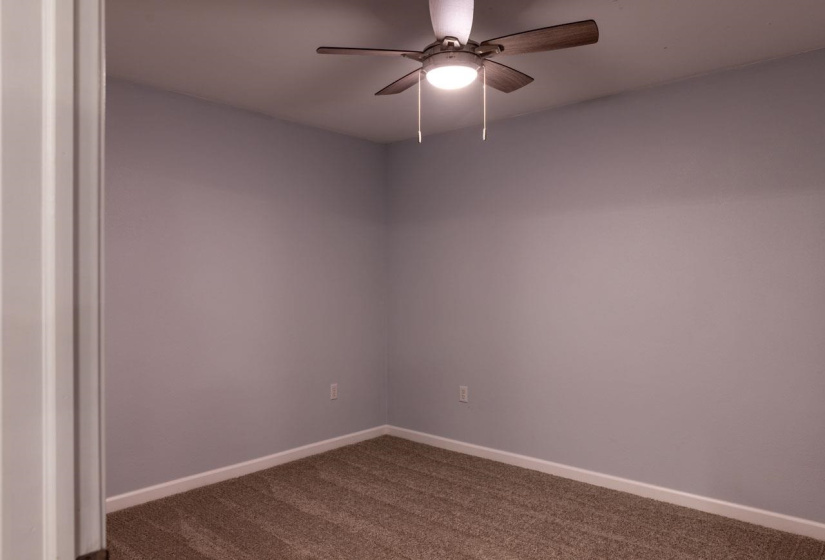 5 Bedrooms Bedrooms, ,3 BathroomsBathrooms,Residential,Single Family,Perkins,2,131966