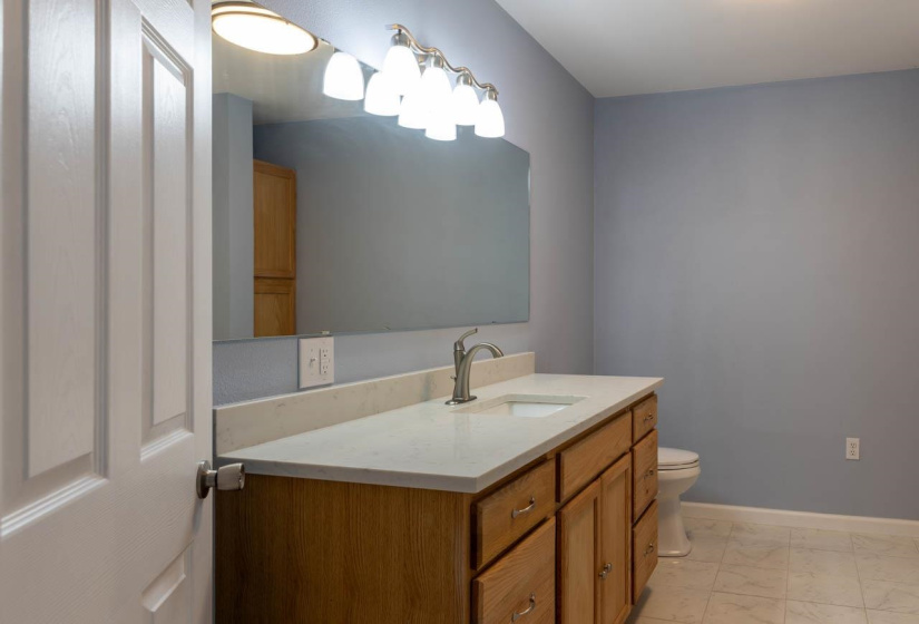 5 Bedrooms Bedrooms, ,3 BathroomsBathrooms,Residential,Single Family,Perkins,2,131966