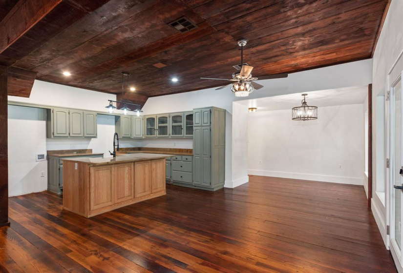 2 Bedrooms Bedrooms, ,2 BathroomsBathrooms,Residential,Single Family,State,2,131968