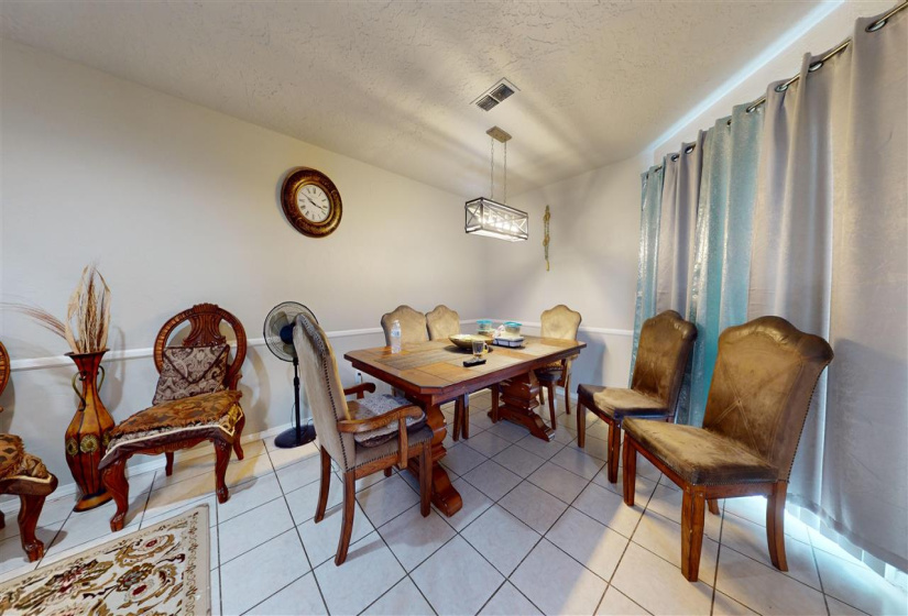 6 BathroomsBathrooms,Multi-family,Duplex,15th,2,131972