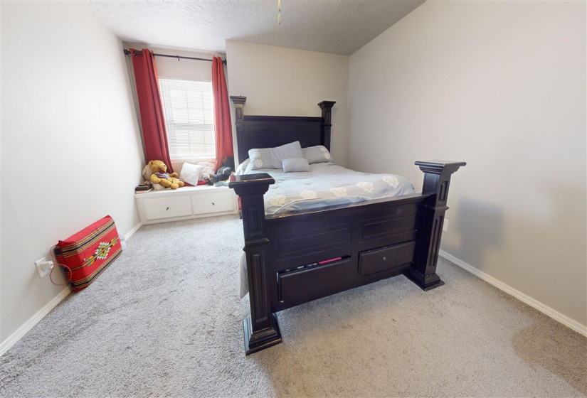 6 BathroomsBathrooms,Multi-family,Duplex,15th,2,131972