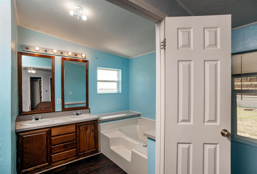 3 Bedrooms Bedrooms, ,2 BathroomsBathrooms,Residential,Mobile/manufactured Home,Perkins,1,131977