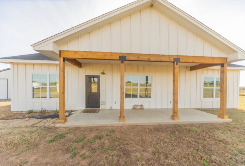 4 Bedrooms Bedrooms, ,2 BathroomsBathrooms,Residential,Single Family,3450,1,131688