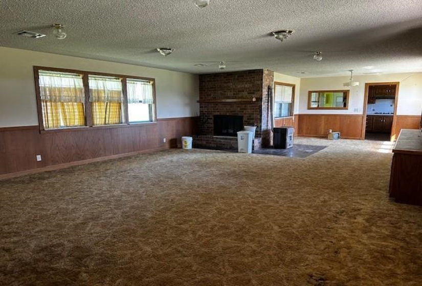 3 Bedrooms Bedrooms, ,2 BathroomsBathrooms,Residential,Single Family,750,1,131990