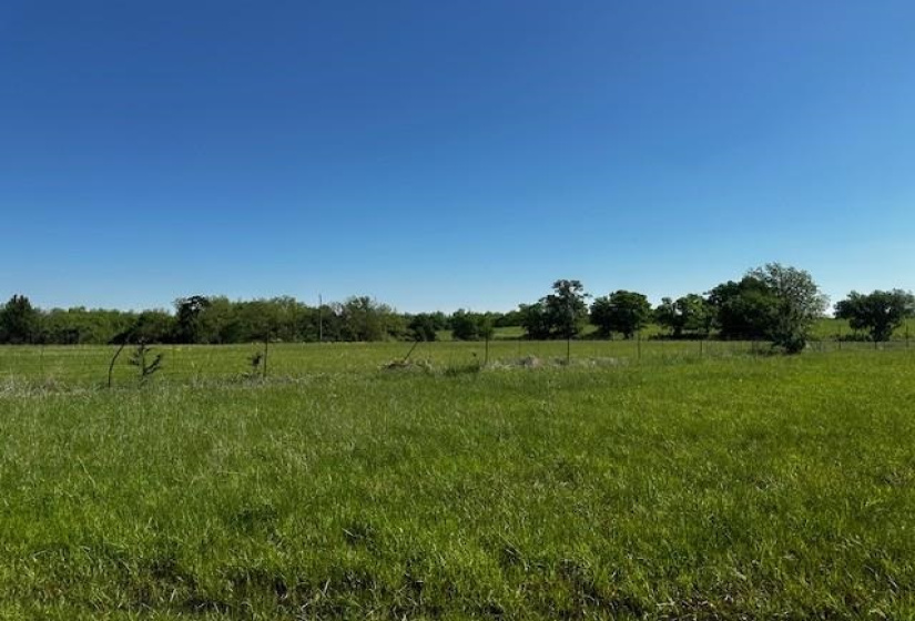 3 Bedrooms Bedrooms, ,2 BathroomsBathrooms,Residential,Single Family,750,1,131990