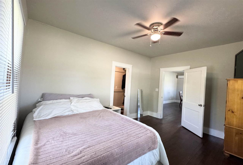 2 Bedrooms Bedrooms, ,1 BathroomBathrooms,Residential,Single Family,Walnut,1,131996