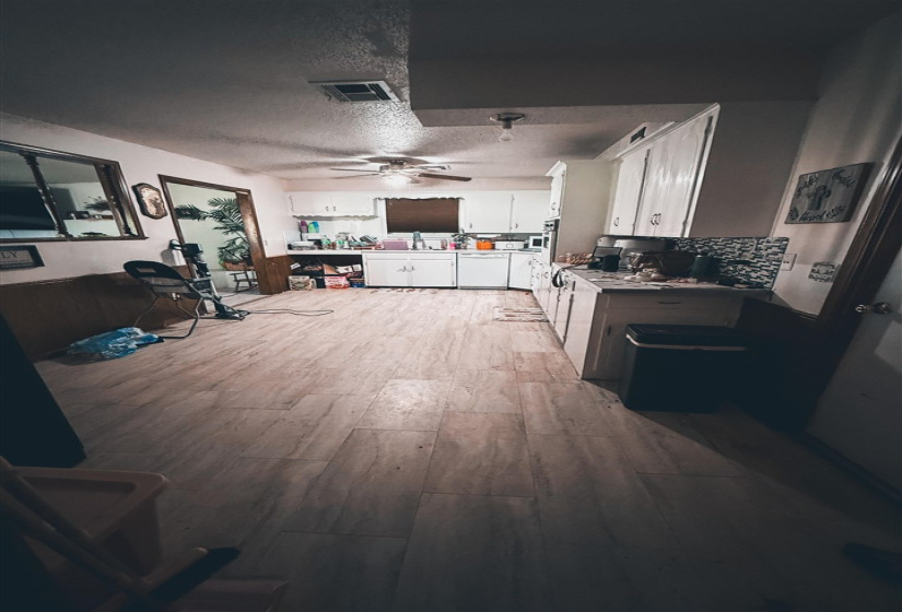 3 Bedrooms Bedrooms, ,2 BathroomsBathrooms,Residential,Single Family,12th,1,131997