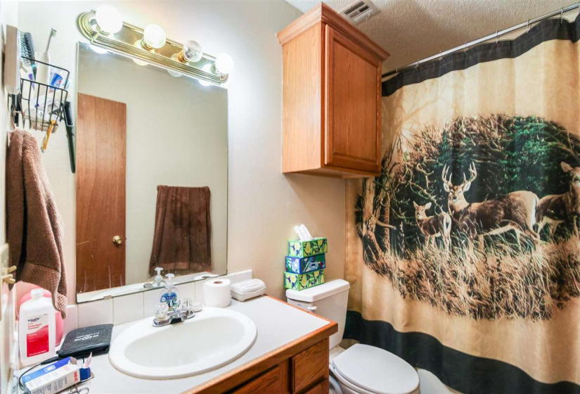 3 BathroomsBathrooms,Multi-family,Duplex,Par,1,132008
