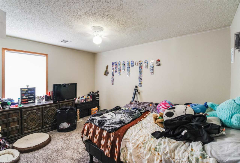 3 BathroomsBathrooms,Multi-family,Duplex,Par,1,132008