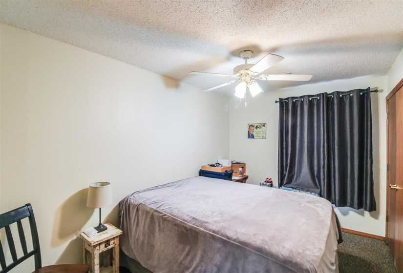 3 BathroomsBathrooms,Multi-family,Duplex,Par,1,132009