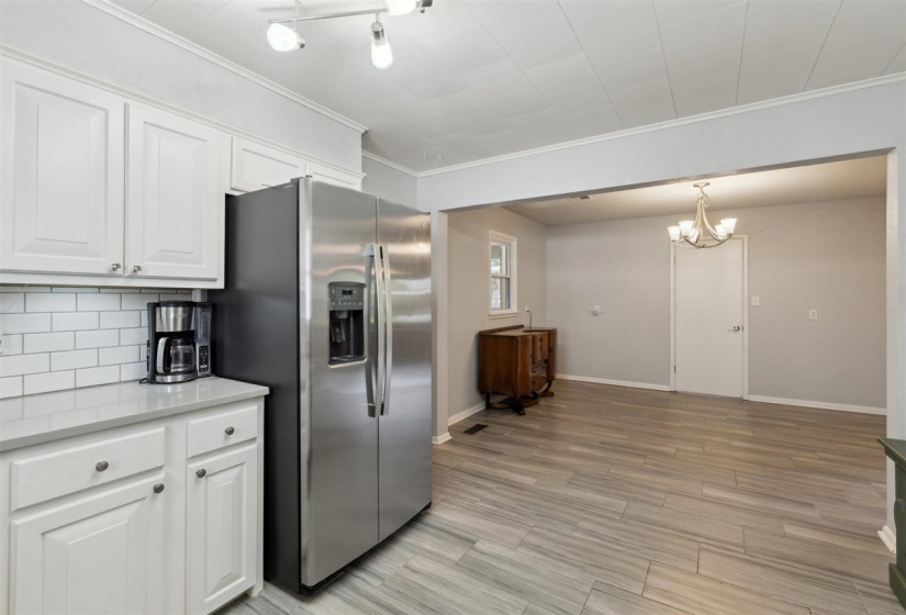 4 Bedrooms Bedrooms, ,2 BathroomsBathrooms,Residential,Single Family,6th,1,132002