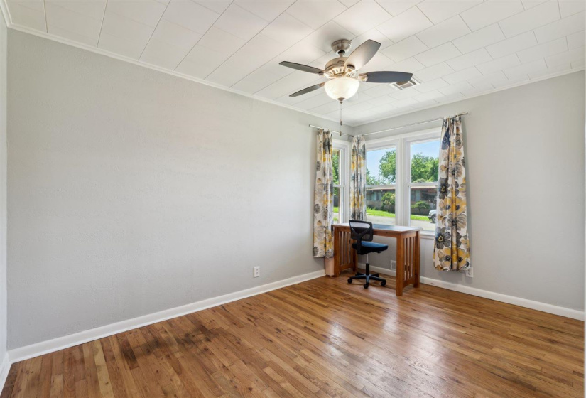 4 Bedrooms Bedrooms, ,2 BathroomsBathrooms,Residential,Single Family,6th,1,132002