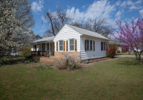 3 Bedrooms Bedrooms, ,1 BathroomBathrooms,Residential,Single Family,9th,1,132010