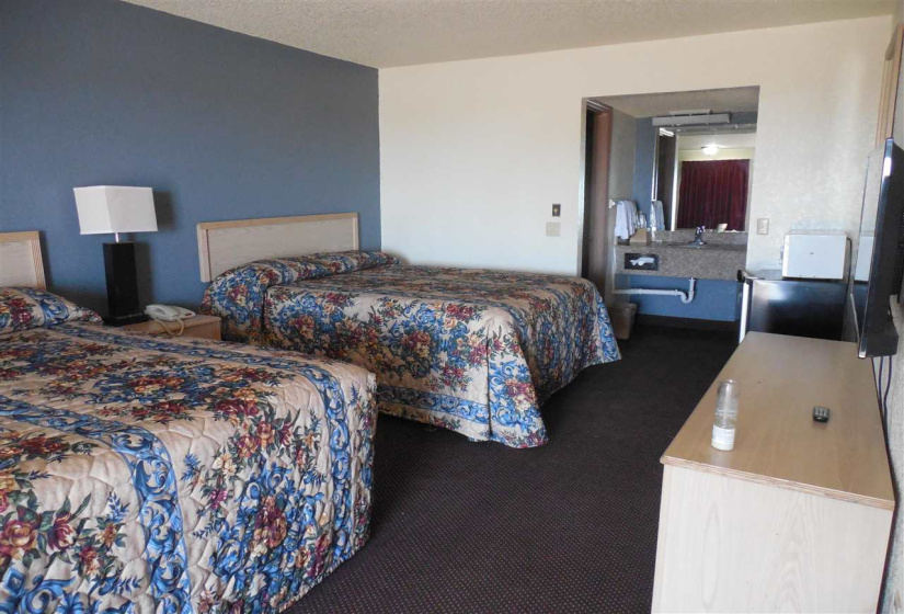 50 BathroomsBathrooms,Multi-family,Other,HWY 81,2,132012