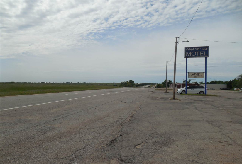 50 BathroomsBathrooms,Multi-family,Other,HWY 81,2,132012