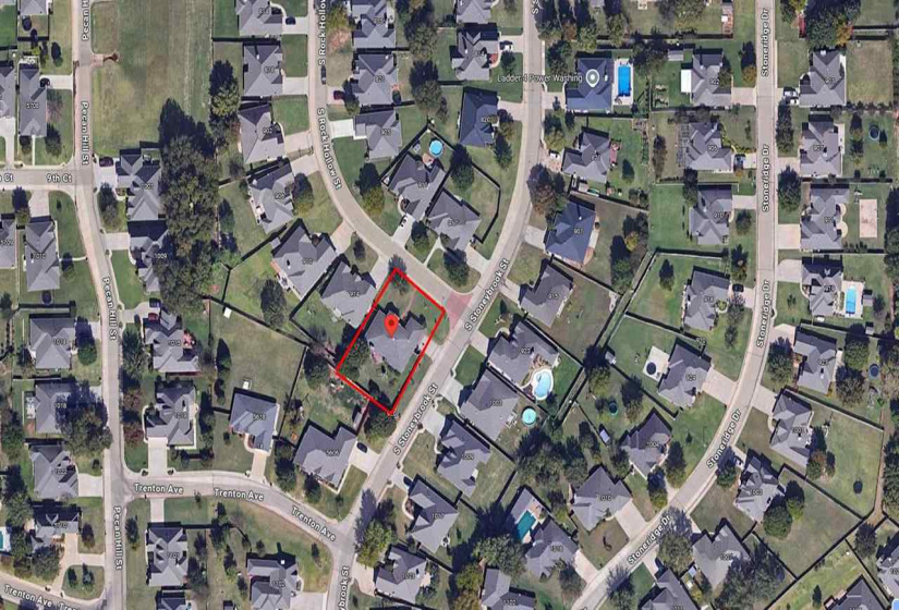 Lots/land,Platted,Rock Hollow,132026