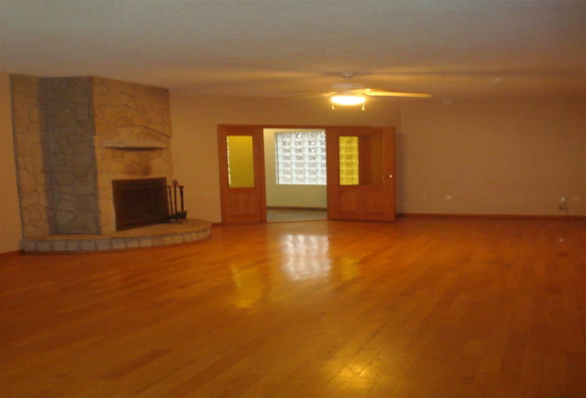 4 Bedrooms Bedrooms, ,2 BathroomsBathrooms,Residential,Single Family,Wild Turkey,3,132029