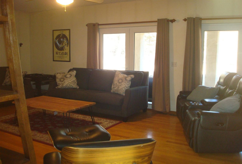 4 Bedrooms Bedrooms, ,2 BathroomsBathrooms,Residential,Single Family,Wild Turkey,3,132029