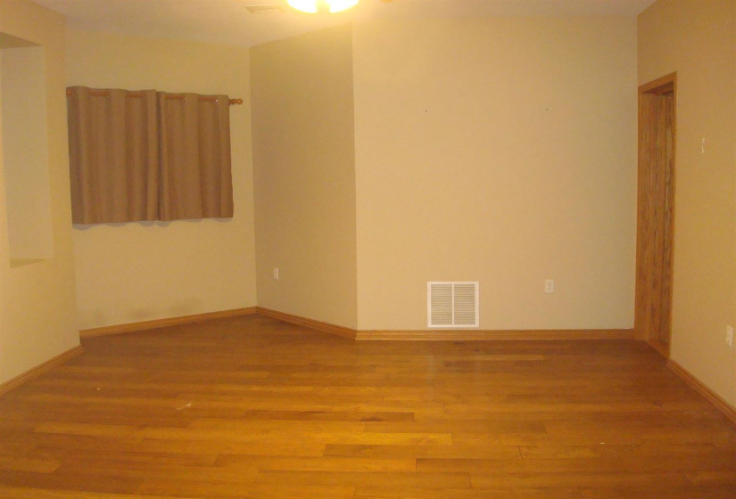 4 Bedrooms Bedrooms, ,2 BathroomsBathrooms,Residential,Single Family,Wild Turkey,3,132029