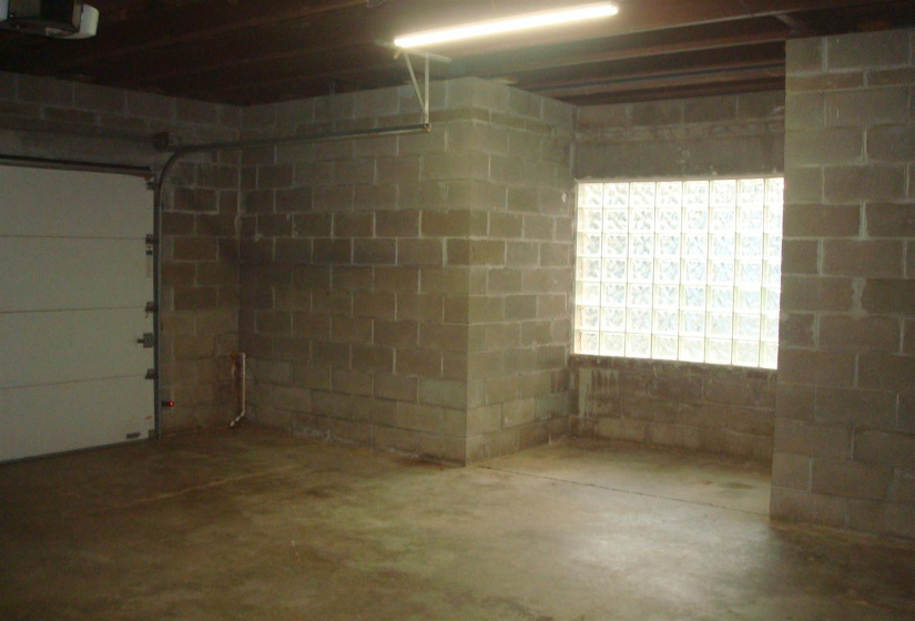 4 Bedrooms Bedrooms, ,2 BathroomsBathrooms,Residential,Single Family,Wild Turkey,3,132029