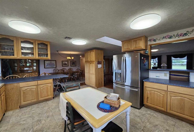5 Bedrooms Bedrooms, ,3 BathroomsBathrooms,Residential,Single Family,56th,2,132036