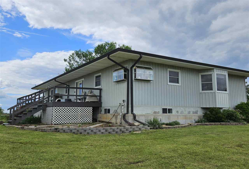 5 Bedrooms Bedrooms, ,3 BathroomsBathrooms,Residential,Single Family,56th,2,132036