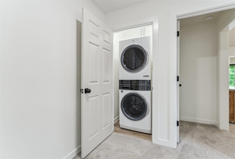 4 Bedrooms Bedrooms, ,3 BathroomsBathrooms,Residential,Single Family,Yellow Brick,1,132038