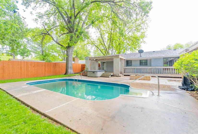 3 Bedrooms Bedrooms, ,2 BathroomsBathrooms,Residential,Single Family,Georgia,1,132047
