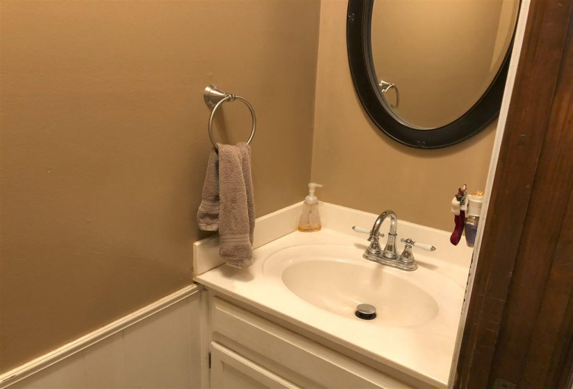 5 Bedrooms Bedrooms, ,2 BathroomsBathrooms,Residential,Single Family,Quail Ridge,2,132056