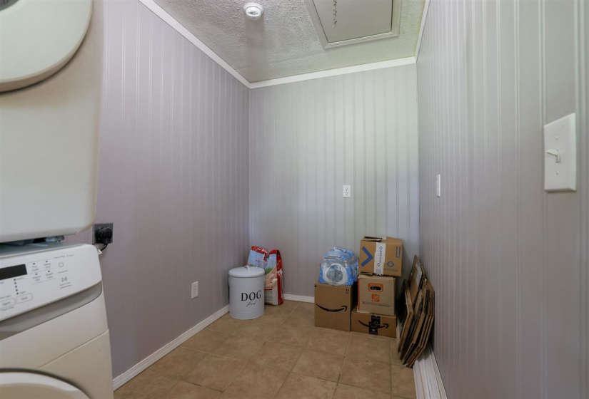 3 Bedrooms Bedrooms, ,1 BathroomBathrooms,Residential,Single Family,Eagle,1,132057