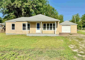 3 Bedrooms Bedrooms, ,1 BathroomBathrooms,Residential,Single Family,13th,1,132058
