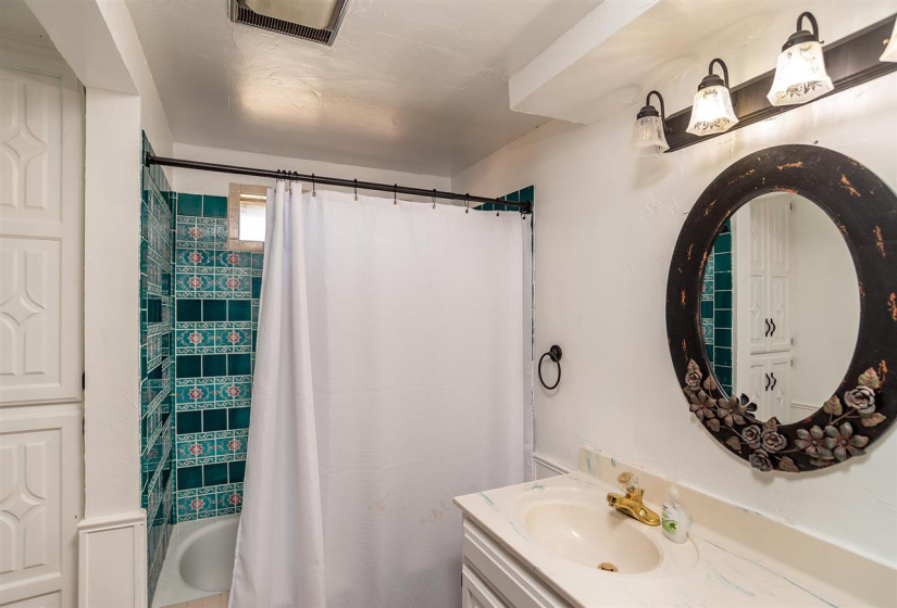 4 Bedrooms Bedrooms, ,3 BathroomsBathrooms,Residential,Single Family,Brian,1,132060