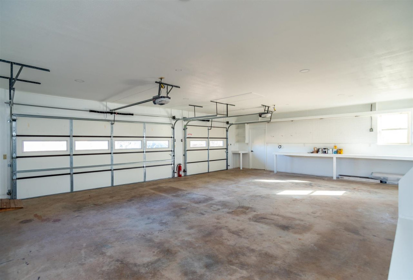 4 Bedrooms Bedrooms, ,3 BathroomsBathrooms,Residential,Single Family,Brian,1,132060