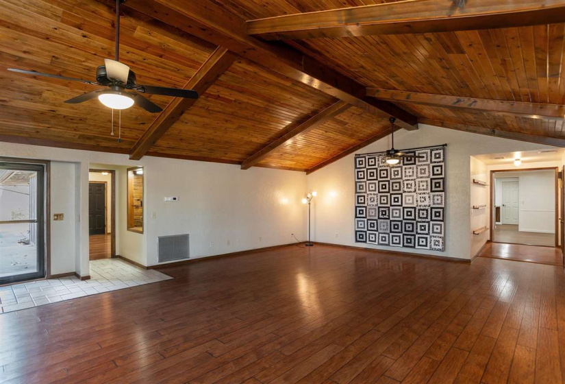 4 Bedrooms Bedrooms, ,3 BathroomsBathrooms,Residential,Single Family,Brian,1,132060