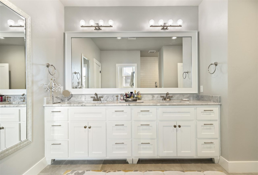 4 Bedrooms Bedrooms, ,3 BathroomsBathrooms,Residential,Single Family,Harvest Moon,1,132068