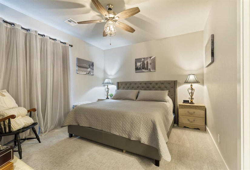 4 Bedrooms Bedrooms, ,3 BathroomsBathrooms,Residential,Single Family,Harvest Moon,1,132068