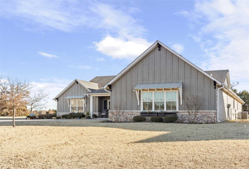 4 Bedrooms Bedrooms, ,3 BathroomsBathrooms,Residential,Single Family,Harvest Moon,1,132068