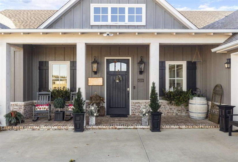 4 Bedrooms Bedrooms, ,3 BathroomsBathrooms,Residential,Single Family,Harvest Moon,1,132068