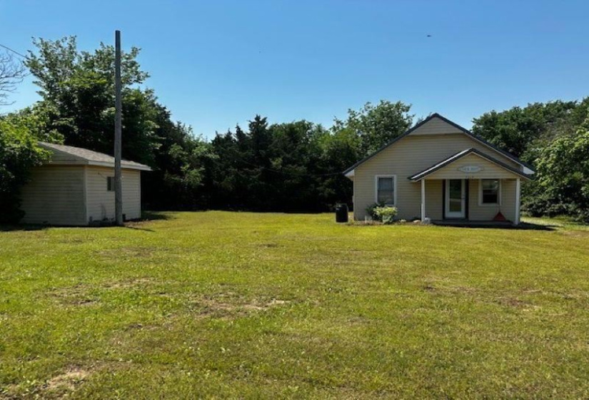 2 Bedrooms Bedrooms, ,1 BathroomBathrooms,Residential,Single Family,VFW,1,132069