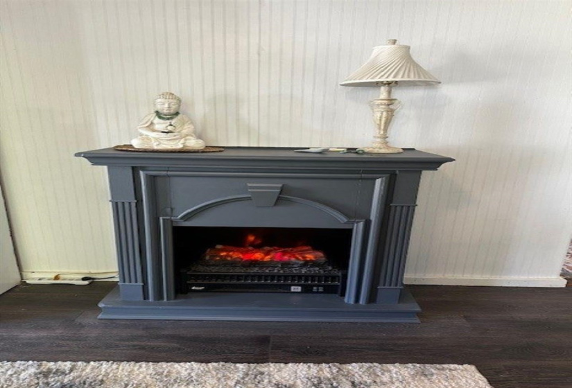 2 Bedrooms Bedrooms, ,1 BathroomBathrooms,Residential,Single Family,VFW,1,132069