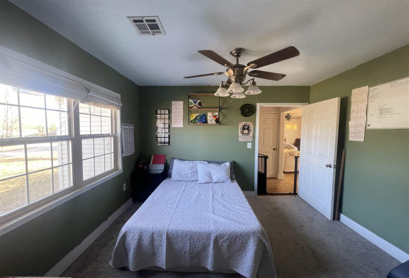 2 Bedrooms Bedrooms, ,2 BathroomsBathrooms,Residential,Single Family,2nd,1,132076